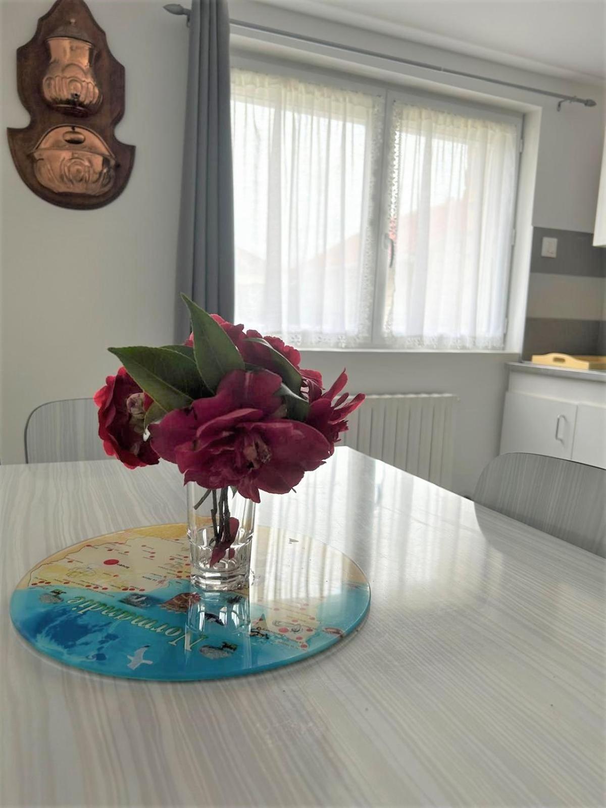 דירות Le Ponthieu De באיו מראה חיצוני תמונה